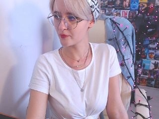 Username: Moonyourlife. Age: 20. Online: 2020-12-23. Bio: blond young camgirl from . Speaking English, French. Live sex show: having dirty BDSM sex in front of a sex cam