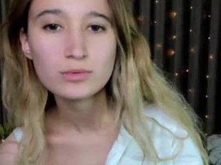 Username: Do_lucky_. Age: 18. Online: 2024-10-05. Bio: funny teen camgirl from Poland, Warsaw. Speaking English. Live sex show: shy doing naughty things on a sex camera