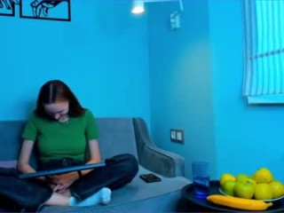 Username: Meghanesse. Age: 19. Online: 2024-09-22. Bio: cutie teen camgirl from France, Paris. Speaking French/English. Live sex show: shy doing naughty things on a sex camera