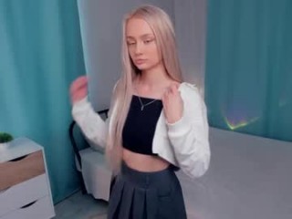 Username: Keeleyellick. Age: 18. Online: 2024-08-12. Bio: funny teen camgirl from From The Sky. Speaking English. Live sex show: shy doing naughty things on a sex camera