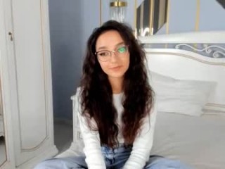 Username: Dorisbuss. Age: 18. Online: 2024-04-26. Bio: new teen camgirl from Latvia, Riga. Speaking English. Live sex show: shy doing naughty things on a sex camera