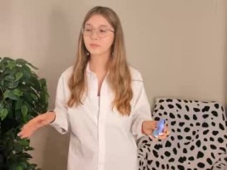 Username: Gladysalvey. Age: 18. Online: 2024-09-26. Bio: petite teen camgirl from Poland. Speaking English. Live sex show: sexy with small tits doing it all on sex cam 