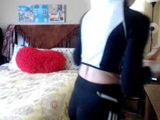 Username: Fionnafineass. Age: 19. Online: 2020-11-26. Bio: sexy teen camgirl from Canada. Speaking English. Live sex show: using toys during striptease live on XXX cam