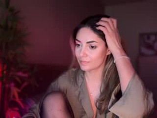 Username: Alliesynns. Age: 0. Online: 2024-10-18. Bio: pretty camgirl from Romania. Speaking English. Live sex show: putting on a great striptease show during her racy private sex chat