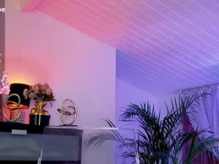 Username: Ellismeow. Age: 0. Online: 2024-10-16. Bio: new milf camgirl from Chaturbate. Speaking English. Live sex show: putting on hot striptease private sex shows in lingeries