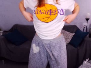 Username: Skyesky. Age: 19. Online: 2019-10-22. Bio: redhead teen camgirl from Finland. Speaking English. Live sex show: shy doing naughty things on a sex camera