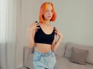 Username: Arlettehardeman. Age: 18. Online: 2024-09-24. Bio: redhead teen camgirl from Poland. Speaking English. Live sex show: shy doing naughty things on a sex camera