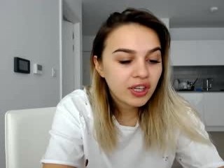 Username: Mirrabbella. Age: 23. Online: 2020-07-23. Bio: naughty young camgirl from Romania. Speaking Only English Please. Live sex show: having her anal hole stuffed with sex toys on XXX cam